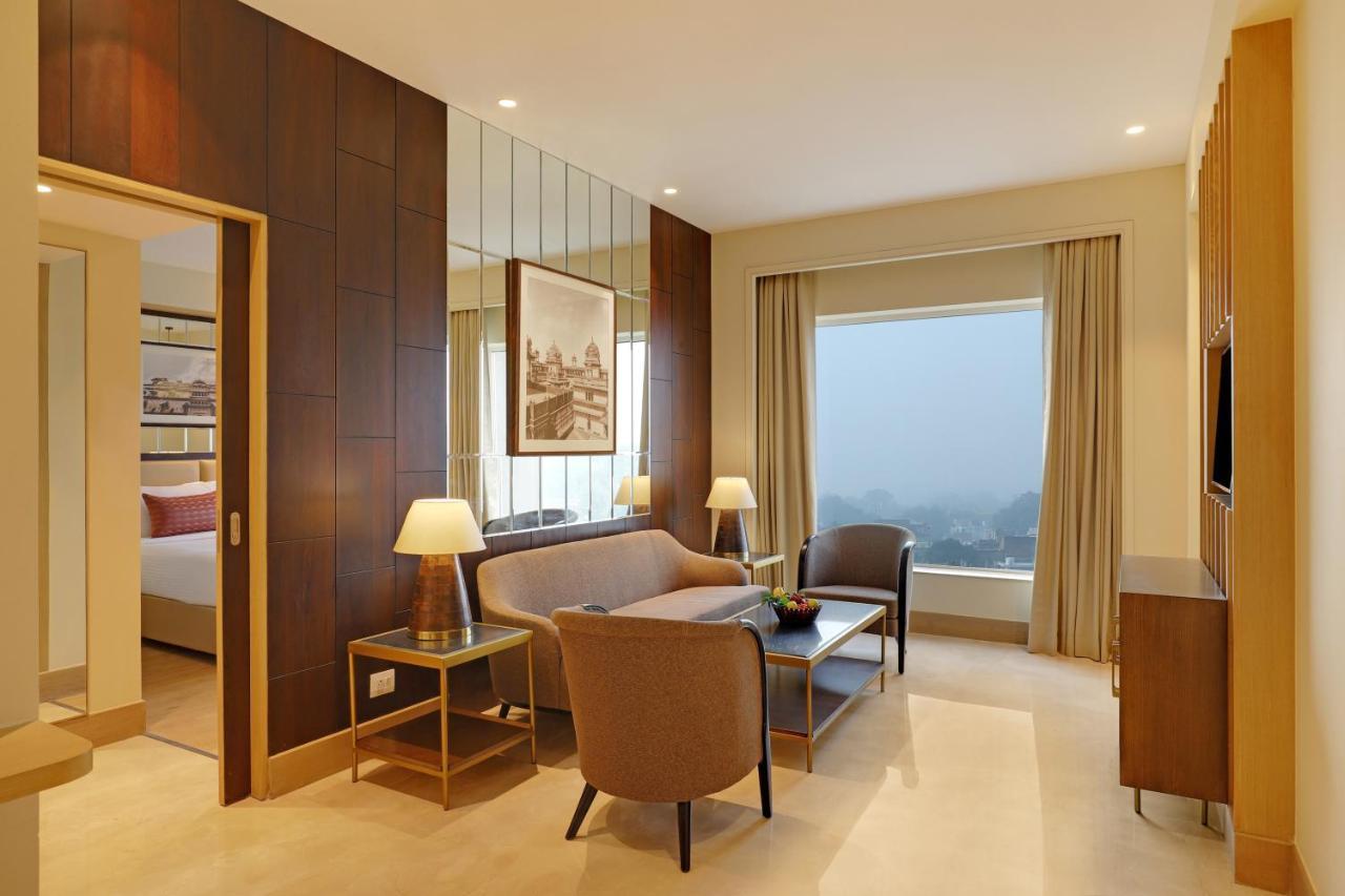 Lemon Tree Hotel, Jhānsi Dış mekan fotoğraf
