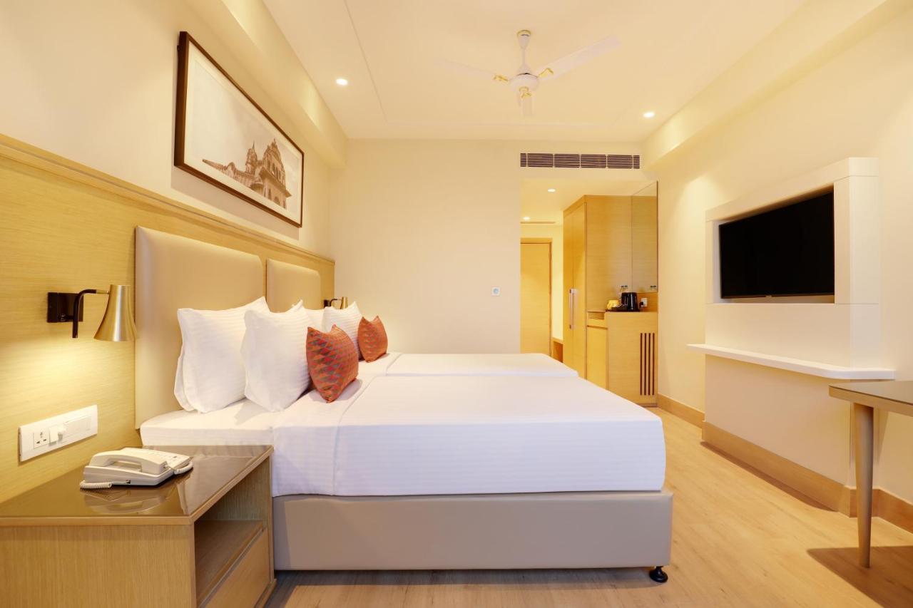 Lemon Tree Hotel, Jhānsi Dış mekan fotoğraf