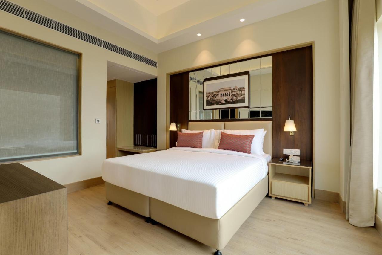 Lemon Tree Hotel, Jhānsi Dış mekan fotoğraf