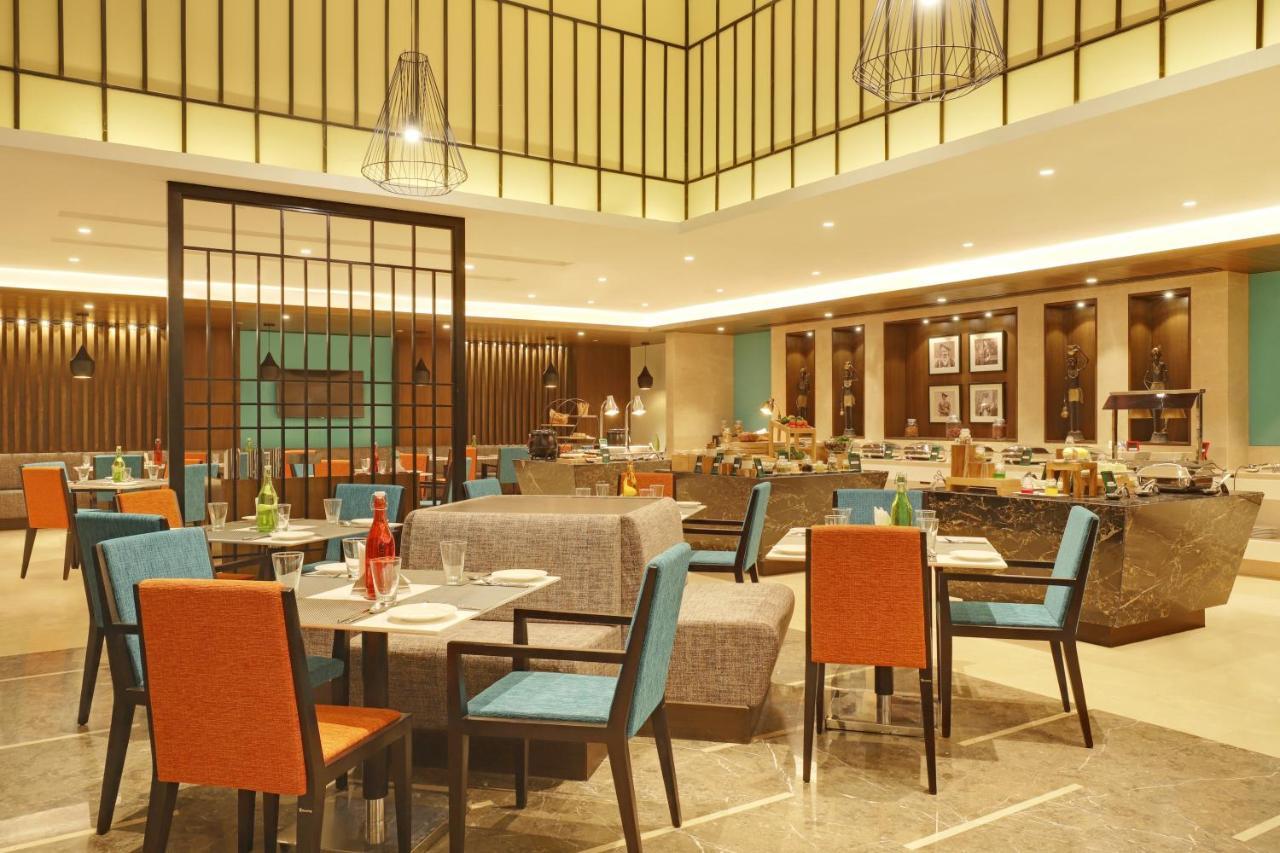 Lemon Tree Hotel, Jhānsi Dış mekan fotoğraf