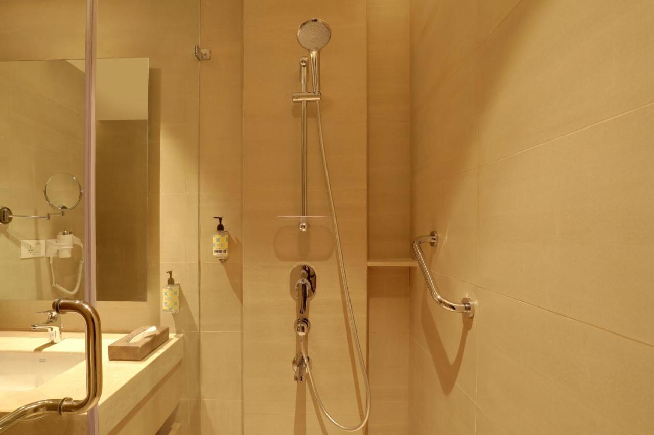 Lemon Tree Hotel, Jhānsi Dış mekan fotoğraf