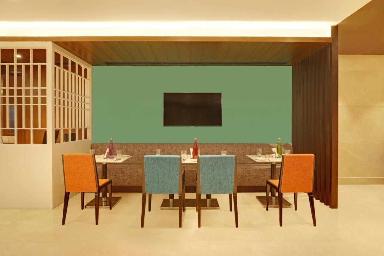 Lemon Tree Hotel, Jhānsi Dış mekan fotoğraf